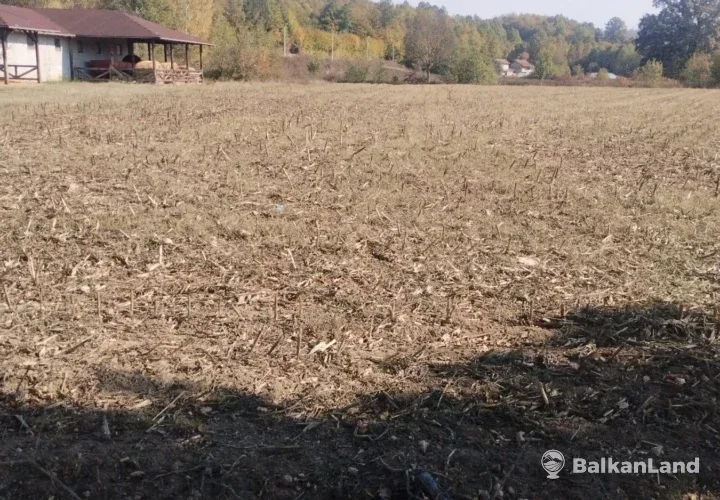 Imanje 115.000 m² sa objektima, štalama, apartmanima i 3 jezera, Aleksići – izdavanje, Laktaši