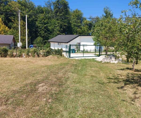 Plac 2.546 m² sa dva prilaza – Slatina, Laktaši, Laktaši